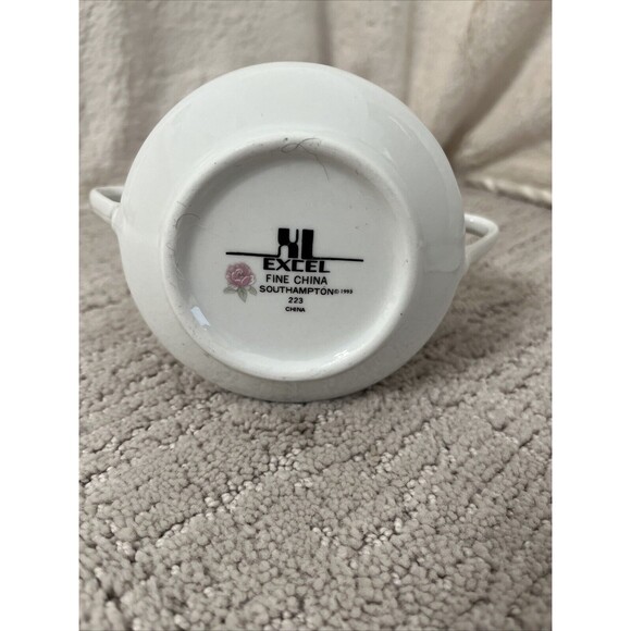 Excel Fine China Southampton 223 Sugar Bowl. 1993 - Picture 11 of 13